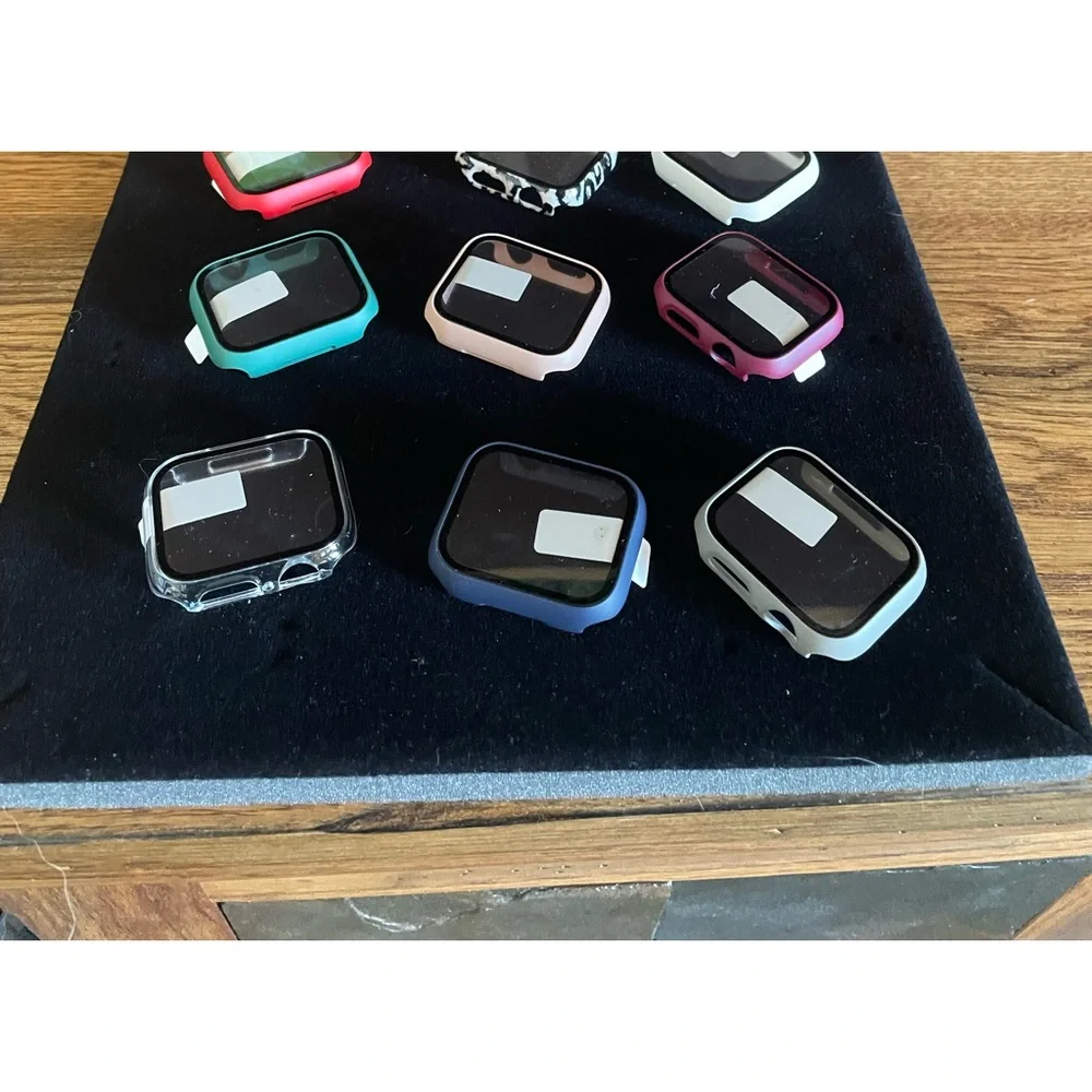 Apple Watch 7 face covers new